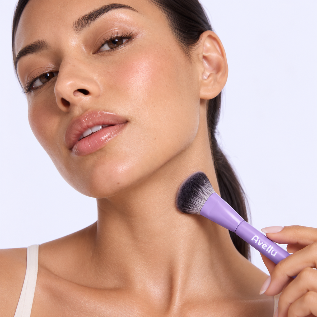 Avellu Brush